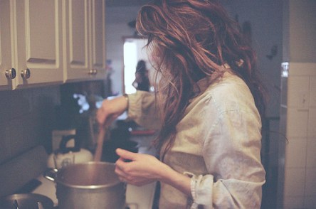 cook-cooking-girl-hair-Favim.com-212868